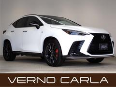 NX NX350h Fスポーツ 三眼LEDヘッドライト・赤革・サンルーフ・オレンジキャリパー・パワーゲート・全方位カメラ・レクサスセーフティシステム・シートヒーター/エアコン・パワーシート・純正ナビ・フルセグTV・ドラレコ・ETC 中古車画像