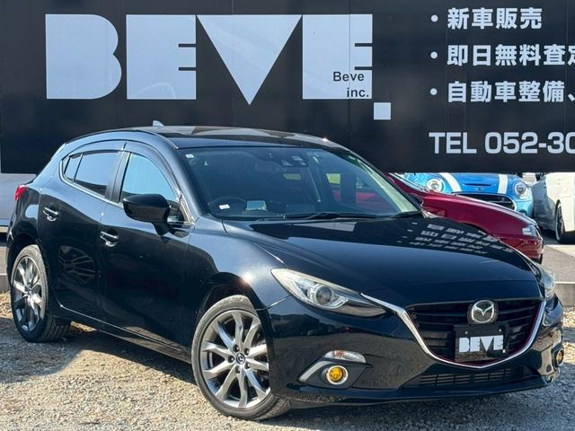 アクセラスポーツ(マツダ) ＸＤ　禁煙　サンルーフ　ＢＯＳＥ　シートヒーター　レーダークルーズ　マツダコネクト　純正ナビ　バックカメラ　フルセグ　ＣＤ／ＤＶＤ　Ｂｌｕｅｔｏｏｔｈ　電動シート　ＢＳＭ　スマートキー　ＥＴＣ 中古車画像