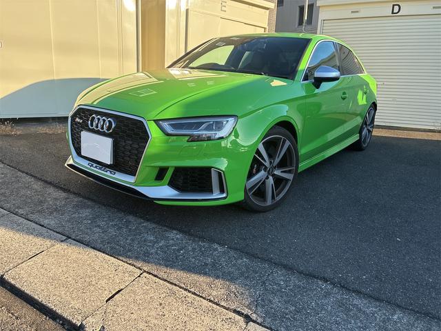 ＲＳ３スポーツバック(アウディ) ベースグレード　クリアランスソナー　バックカメラ　アルミホイール　ＡＴ　シートヒーター　アイドリングストップ 中古車画像
