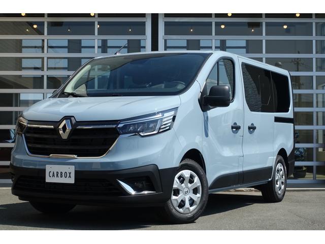 　Ｃｏｍｂｉ　Ｐａｓｓｅｎｇｅｒ　Ｚｅｎ　右Ｈ用ヘッドライト交換済　Ａｐｐｌｅ　ｃａｒ　ｐｌａｙ　バックカメラ　特注カラー