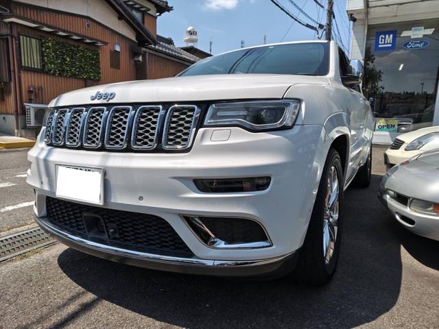 サミット　４ＷＤ　パノラミックサンルーフ　パワーバックドア　ステアリングヒーター　シートクール　ヒーター