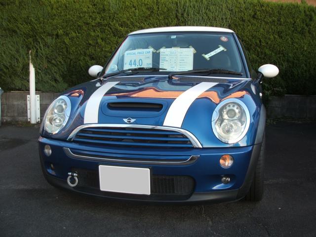 ＭＩＮＩ ＭＩＮＩ クーパーＳ　クーパーＳ（４名）６Ｍ／Ｔ　天井貼替済み　社外１７インチＡＷ　強化クランクプーリー　　フロント１６インチブレーキ　ハーフレザーシート　ビルシュタイン車高調　ハーマンカードンスピーカー