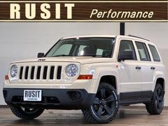ジープ・パトリオット スポーツ クリームカラー全塗装済み 4WD車輌 新品タイヤ MUDSTAR 中古車画像
