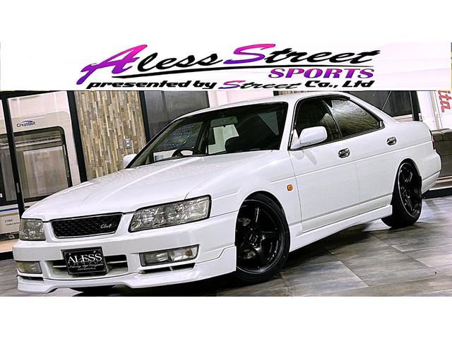 NISSAN LAUREL 25CLUB S TYPE X | 2001 | WHITE | 80174 km NISSAN LAUREL 25CLUB S TYPE X | 2001 | WHITE | 80174 km