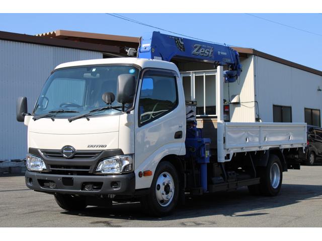 ４段クレーン　ラジコン付　ロング　実走行２６０００ｋｍ台　タダノＴＭ－ＺＥ２６４ＨＲＥ　２０１８年３月製　２．６３ｔ吊　フックイン　ラジコン　オートマ車　２ｔ積載　ヘッドコンソール　ＥＴＣ　荷台内寸３４９５－１７７８－３６５
