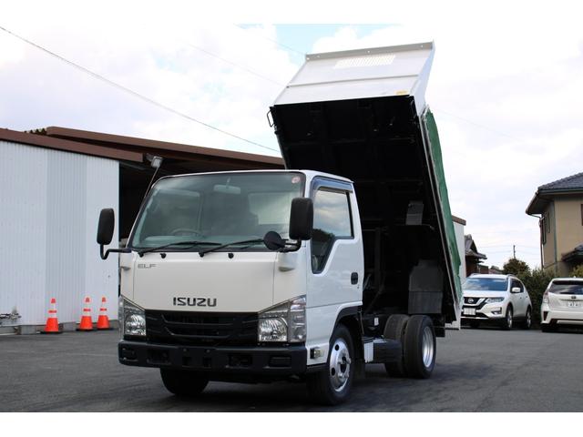 いすゞ エルフトラック ダンプ　２ｔ　全低床　☆極東ＤＤ０２−３１☆開閉シート☆ＥＴＣ☆１０尺☆車両総重量４９０５ｋｇ☆荷台内寸３０６２ｘ１５９７ｘ３１２