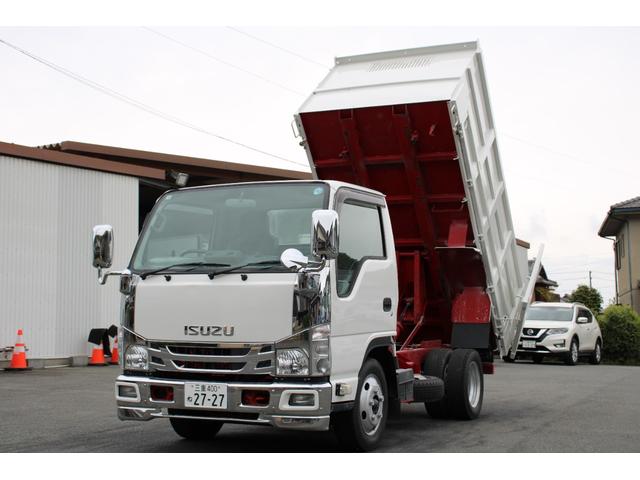 深ダンプ　１．８ｔ積載　土砂禁　極東ＤＤ０２－３１　準中型免許対応　電格ミラー　ＥＴＣ　メッキパーツ　ＡＥＢＳカメラ　レーンアシスト　車両総重量４９６５ｋｇ　荷台内寸３０４７－１６０５－１０８５　床地上高８５０