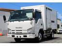 エルフトラック 冷蔵冷凍車　１．５ｔ積載　低温　東プレＭＪ２２ＬＯＣ－Ｑ　－３０℃設定　サイドドア　バックモニター　電格ミラー　１．５ｔ積載　車両総重量４１６５ｋｇ　荷台内寸３０５０－１５６１－１３２４　床地上高９６８（1枚目）