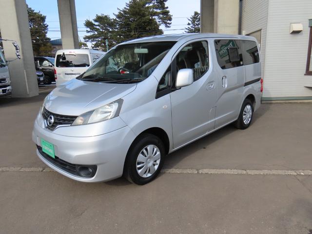 ＮＶ２００バネットワゴン(日産) キャンピング　アネックス製ファミリーワゴン　サブバッテリー走行＆外部１００Ｖ充電　冷蔵庫 中古車画像