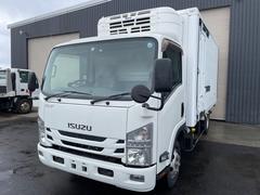 いすゞ　エルフトラック　３ｔ積冷蔵冷凍車　フル装備　５ＭＴ　Ｂカメラ