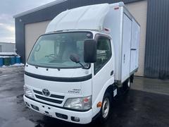 ダイナトラック 1t 箱車 4WD 5MT フル装備 バックカメラ 塗装済 中古車画像