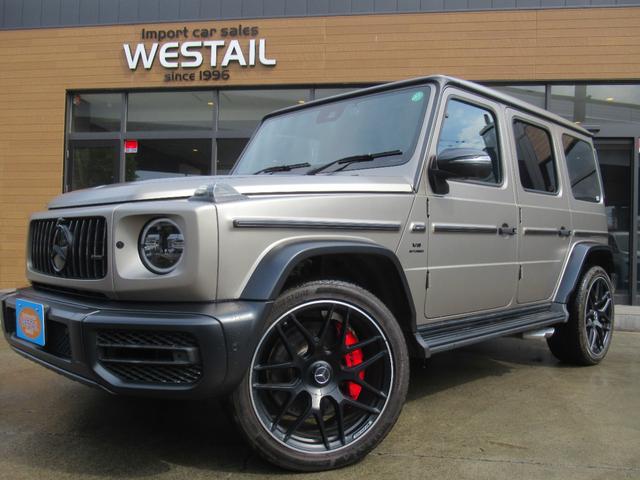 Ｇ６３　マヌファクトゥーアエディション　２０ｔｈアニバーサリーエディション　１００台限定車　ＡＭＧカーボンインテリア　ＡＭＧナイトＰＫＧＩＩ　ダイヤモンドステッチ黒革シート　シートヒーター・クーラー　ブルメスタ　サンルーフ　２２インチＡＷ
