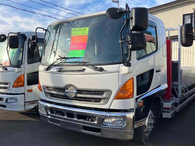 　ユニック４段ラジコン　ハイジャッキ　増トン車　ＭＴ　後輪ダブル　電動格納ミラー　エアコン　パワーステアリング　パワーウィンドウ　運転席エアバッグ