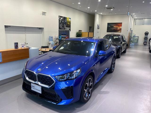 ｘＤｒｉｖｅ　２０ｉ　Ｍスポーツ　４ＷＤ　純正ドライブレコーダー　ヘッドアップディスプレイ　誤発進抑制制御装置　デジタルキー　ドライビングアシストプロ　ワイヤレス充電器　ＥＴＣ内臓ルームミラー　ＬＥＤヘッドライト　ウェルカムライト