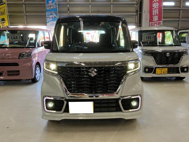 ハイブリッドＸＳ　デュアルセンサーブレーキサポート付　４ＷＤ　届出済未使用車　両側電動スライドドア　ＬＥＤヘッドライト　シートヒーター　クルーズコントロール　オートエアコン　スマートキー　横滑り防止装置