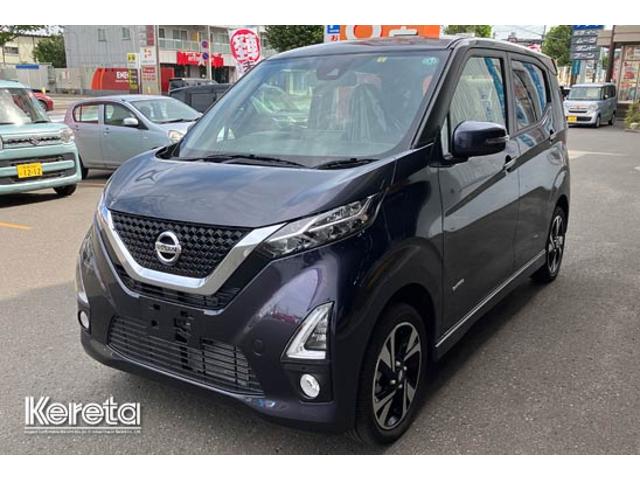 日産 デイズ ハイウェイスター　Ｇターボ　エマージェンシーブレーキ付　エアコン　パワーウィンドウ　パワーステアリング　盗難防止システム　ＥＳＣ　４ＷＤ　アイドリングストップ　電動格納ミラー　レーンアシスト　ターボ　クリアランスソナー