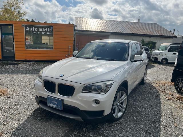 Ｘ１ ｘＤｒｉｖｅ　２０ｉ　４ＷＤ　バックカメラ　ＨＩＤ　アルミホイール　ＡＴ　盗難防止システム　ＣＤ　ＡＢＳ　エアコン　パワーステアリング　パワーウィンドウ（1枚目）