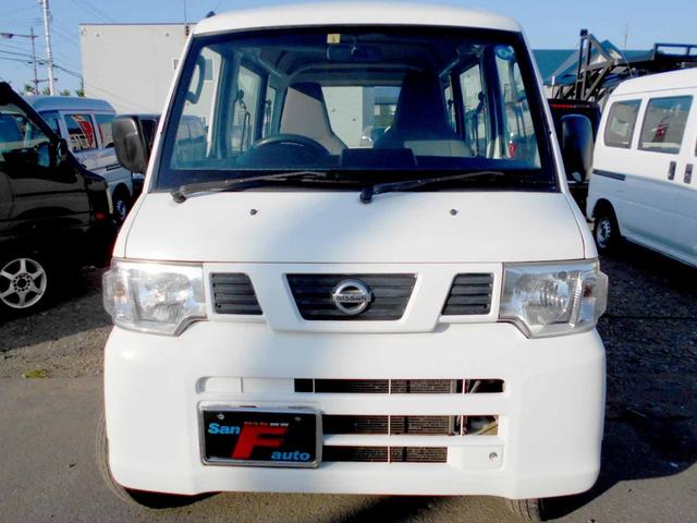 日産 ＮＶ１００クリッパーバン