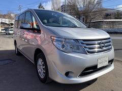 日産　セレナ　２０Ｓ　４ＷＤ　バックカメラ　ナビ