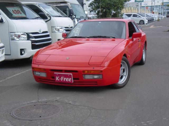 ９４４ターボ　左ハンドル　ＭＴ　サンルーフ　ＢＯＳＳスピーカー　純正アルミ　リヤスポイラー　リヤアンダーエアロ付き