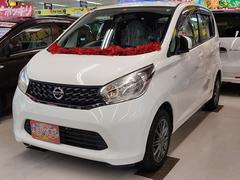 デイズ S 4WD 純正オーディオ/シートヒーター/アイドリングストップ/ライトレベライザー/ベンチシート/タイミングチェーン/キーレスエントリー 中古車画像