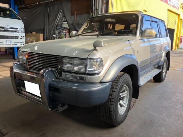 解放感溢れるサンルーフ付☆ ＡＴ　エアコン　パワーウィンドウ