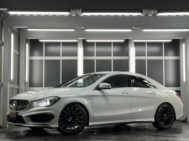ＣＬＡクラス(AMG) ＣＬＡ４５　ＡＭＧ　４マチック　Aftermarket１９インチアルミ／Aftermarketグリル／レザーシート／シートヒーター／パドルシフト／シートメモリー／レーダークルーズ／リアフォグランプ／コーナーセンサー／レーダー探知機／キセノンヘッドライト 中古車画像