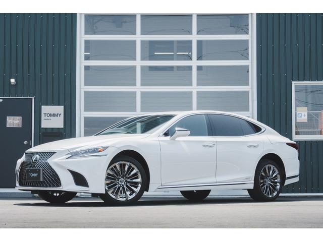 ＬＳ５００ｈ　エグゼクティブ　４ＷＤ・ムーンルーフ・ＯＰ２０インチＡＷ・リヤエンタ・レクサスセーフティ・パノラミックビューモニター・クリアランスソナー