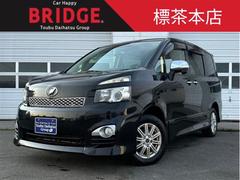 トヨタ　ヴォクシー　ＺＳ　煌　４ＷＤ　２０００ＣＣ