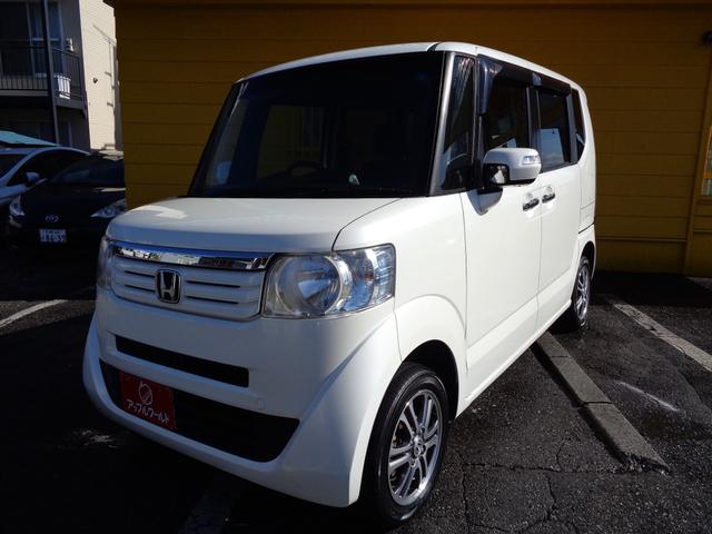 Ｎ－ＢＯＸ Ｇ　ＳＳパッケージ　女性ワンオーナー　４ＷＤ　ＣＶＴ　Ｗパワスラ　アイドリングストップ　リヤスポイラー　社外ＳＤナビ　フルセグＴＶ　バックカメラ　横滑り防止装置　Ｐスタート　オートエアコン　社外エンスタ　スマートキ　取説（1枚目）