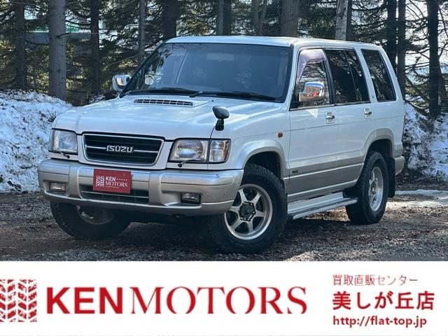 ビッグホーン(いすゞ) ハンドリングバイロータス　ロング　４ＷＤ　ヘッドライトウォッシャー　アルミホイール　電動格納ミラー　シートヒーター 中古車画像