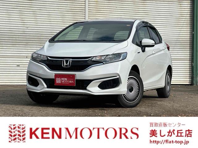 ナビ搭載！迷う道も知らない道も安心して走れます！ パワーウィンドウ　運転席エアバッグ　助手席エアバッグ