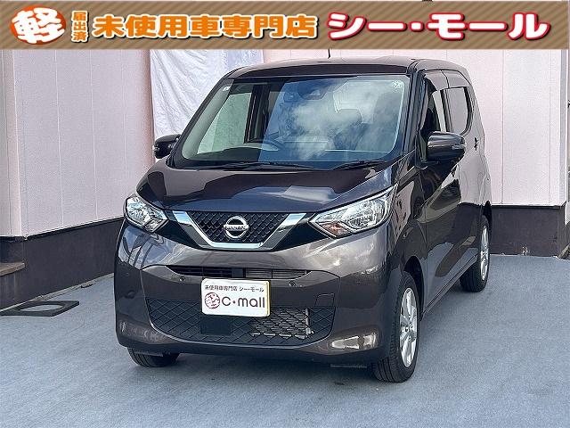 Ｘ　４ＷＤ　ドライブレコーダー　全周囲カメラ　クリアランスソナー　オートライト　スマートキー　アイドリングストップ　電動格納ミラー　シートヒーター　ベンチシート　ＣＶＴ　ＡＢＳ　ＥＳＣ　ＵＳＢ