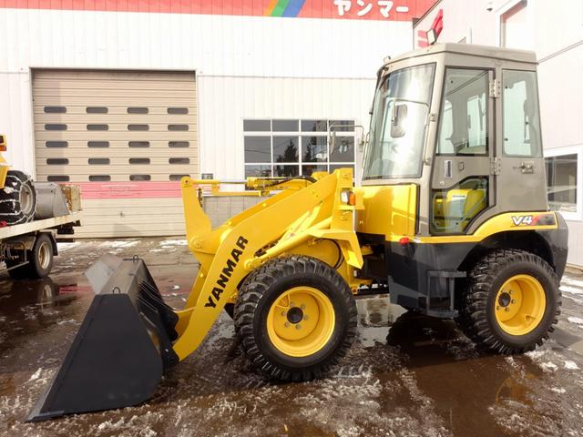 日本その他 日本 Yanmar　ホイルローダー　Ｖ４−５Ａ　バケット容量０．５ｍ３