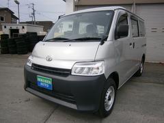 トヨタ　タウンエースバン　ＤＸ　４ＷＤ　オートマ　ドアバイザー