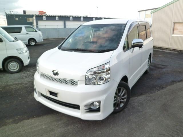 純正ナビ・コンビシート・ＨＩＤヘッドライト オートライト・パドルシフト・スマートキー・プッシュスタート・寒冷地仕様