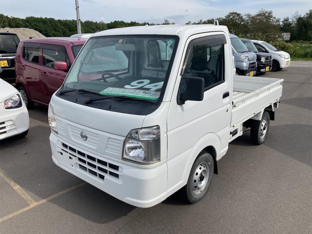 ＮＴ１００クリッパートラック ＤＸ　４ＷＤ　軽トラック　ＡＴ　エアコン　運転席エアバッグ（1枚目）