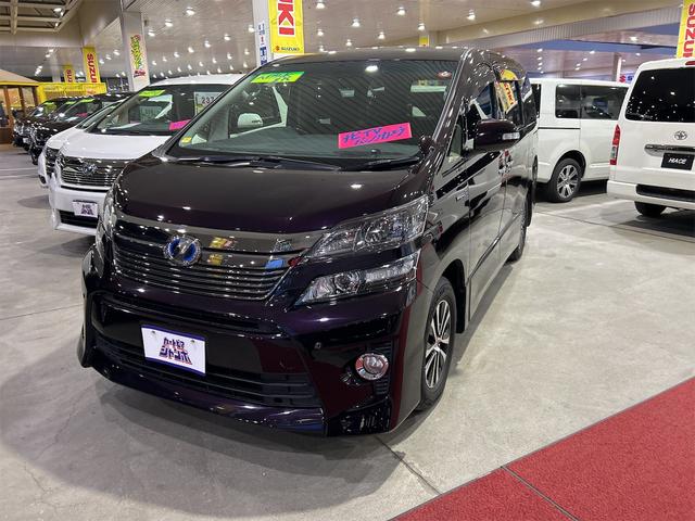 ＺＲ　４ＷＤ　ハイブリッド　ＥＴＣ　バックカメラ　ナビ　ＴＶ　両側電動スライドドア　オートクルーズコントロール　ＨＩＤ　パワーシート　電動格納ミラー　ＣＶＴ　盗難防止システム　衝突安全ボディ　アルミホイール(1枚目)