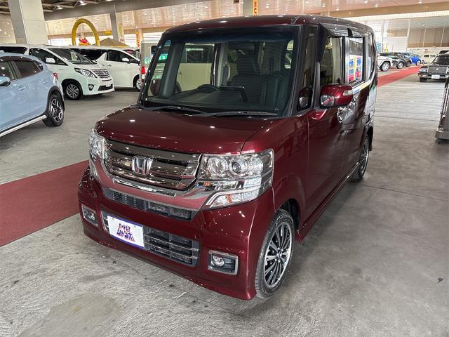 スムーズな走りと加速の良さを体感☆４ＷＤ 盗難防止システム　ＡＢＳ　ＥＳＣ　ブルーレイ　ＵＳＢ　Ｂｌｕｅｔｏｏｔｈ