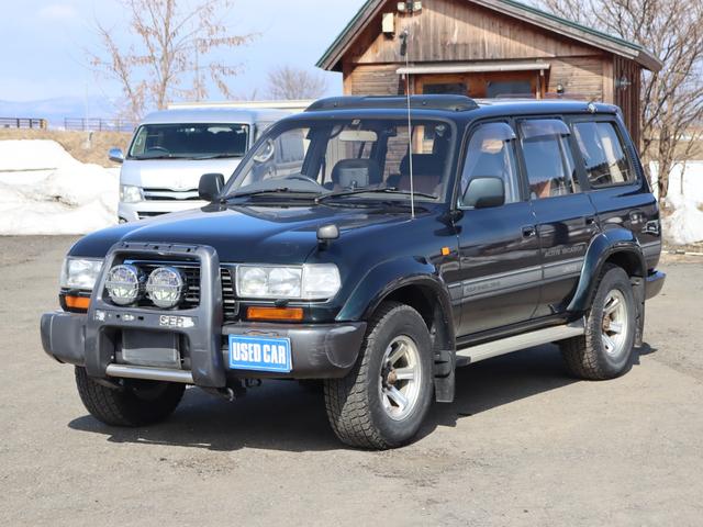 ランドクルーザー８０ ＶＸリミテッド　寒冷地仕様車　４ＷＤ　サンルーフ付　ディーゼル車　カーナビ　ドライブレコーダー　ＡＴ