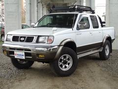 日産　ダットサンピックアップ　ダブルキャブ　ＡＸリミテッド　４ＷＤ　ディスプレイオーディオ