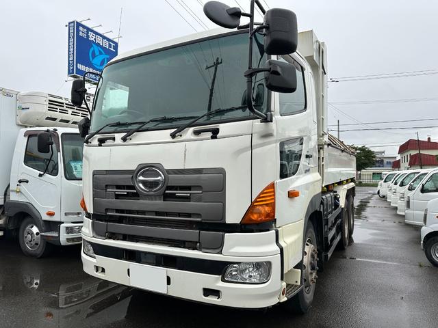 日野 プロフィア 　８．９ｔ　極東開発工業製ダンプ　５．３ｍ荷台長　走行３１２０００ｋｍ　３８０馬力　７速　車検整備付