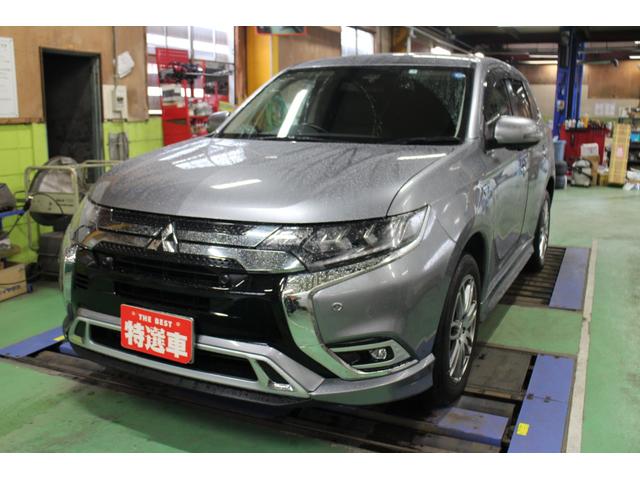 アウトランダーＰＨＥＶ(三菱) Ｇ　４ＷＤ　ＡＣ１５００Ｗ　全方位モニター　社外ＡＷ 中古車画像