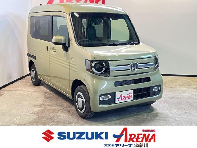 ファン・ターボホンダセンシング　４ＷＤ　フルセグナビ　バックカメラ　純正エンジンスターター　ＥＴＣ　夏冬タイヤ　プッシュスタート　クルーズコントロール　ステアリングオーディオスイッチ　ＬＥＤヘッドライト　フォグランプ