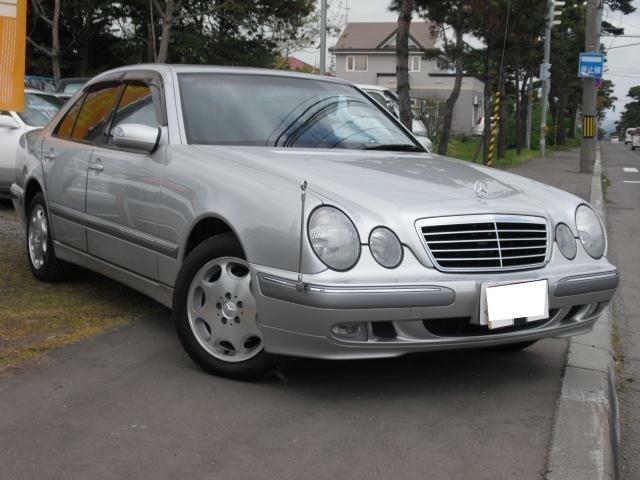 E320 4マチック 4WD(1枚目)