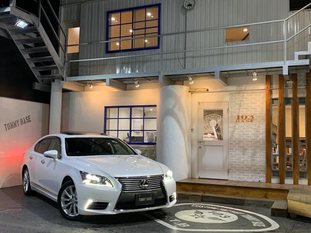 LS460 バージョンC ワンオーナー/LEDヘッドライト・フォグランプ/本革シート/純正HDDナビ(1枚目)