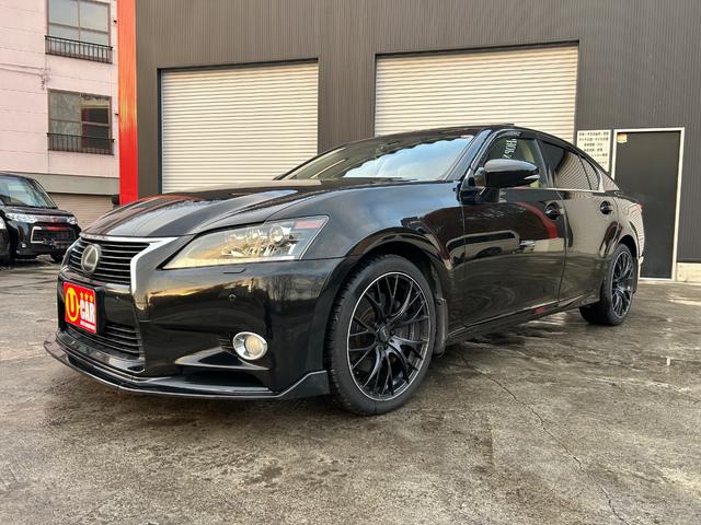 サンルーフ！本革シート！マークレビンソン！３眼ＬＥＤ 純正ＯＰエンジンスターター！フロントスポイラー！寒冷地仕様！