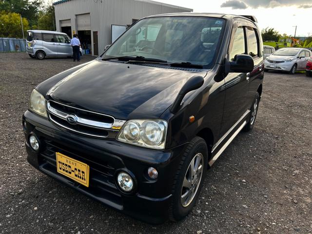 カスタムＬ　４ＷＤ　車検整備２年付き　エンジンスターター　スタッドレスアルミホイール付き