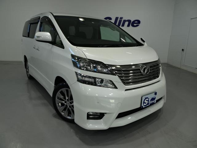 2.4Z プラチナムセレクション 4WD フルセグナビ バックカメラ フリップダウンモニター パワーバックドア 両側パワースライドドア ETC 黒調シートカバー プッシュスタート(1枚目)