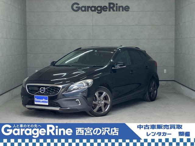 クロスカントリー　Ｔ５　ＡＷＤ　夏冬タイヤ付き・フルセグＴＶ・Ｂカメラ